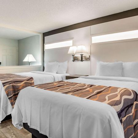 Baymont By Wyndham Montgomery Al Exteriér fotografie