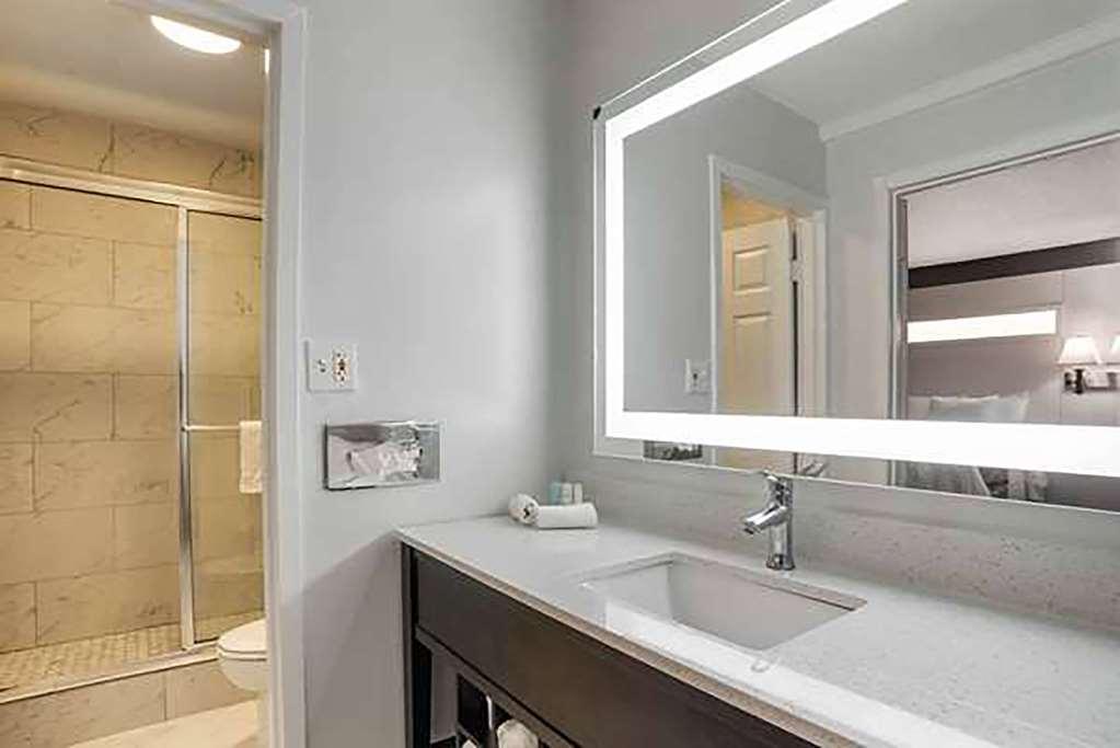 Baymont By Wyndham Montgomery Al Exteriér fotografie